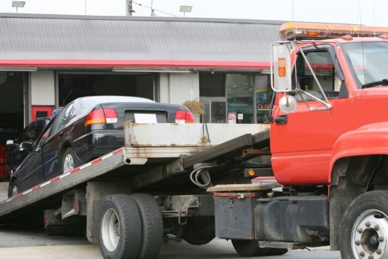 Flat Tow Truck